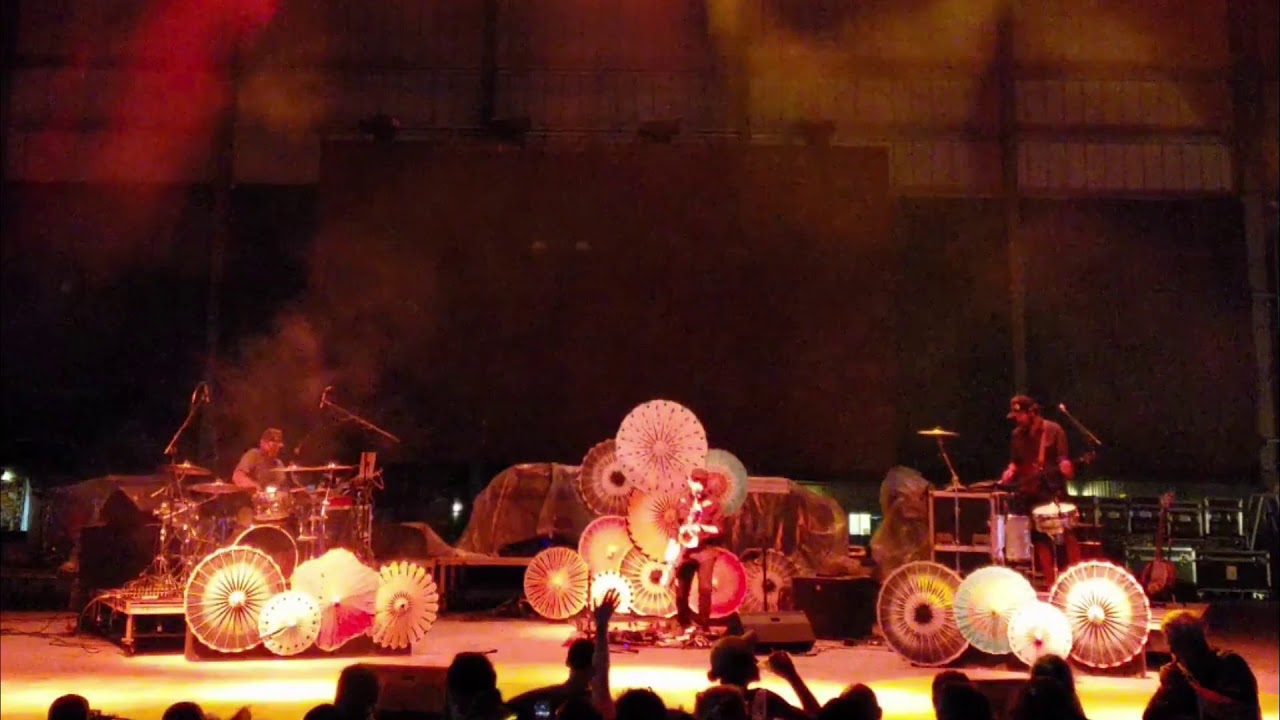 Beats Antique     Resonance-2018 -- September, 23-2018 -- V.I.P. TENT