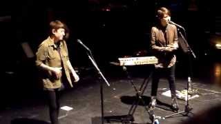 Tegan and Sara - Sara loves audience like otters, Sara introduces band and asks if they'd eat otters