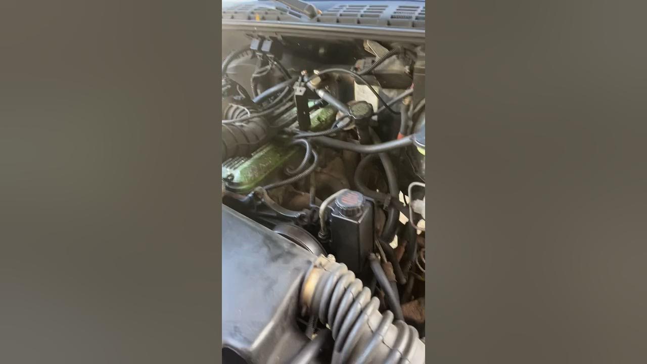 2.2L s10 starter removal - YouTube