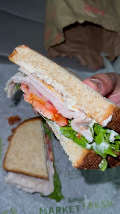 arby-s-roast-turkey-ranch-bacon-sandwich-market-fresh-youtube