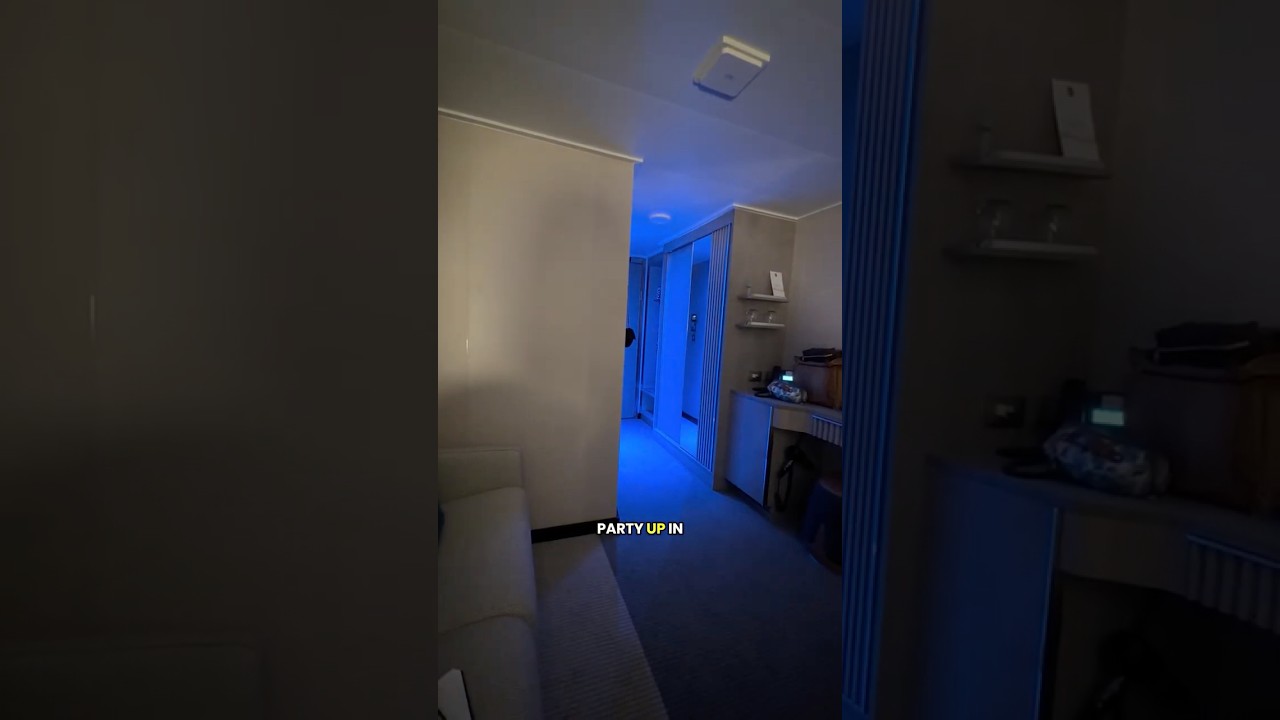 NCL’s Blue Light in your Stateroom on the Norwegian Luna. Mystery solved!