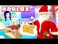 Roblox Family - IS ROBLOX SANTA REAL? WE TRY TO CATCH HIM!! (Roblox Roleplay)