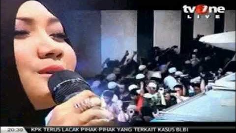 Sulis - Tuntunlah Hamba (AKI Malam TVONE) 2 Mei 2013