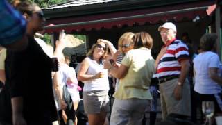 Deep Creek Honi Honi Bar
