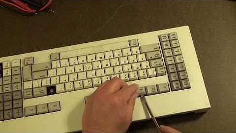 AT&T UNIX PC 3b1 Keyboard Keycap Removal/Replace