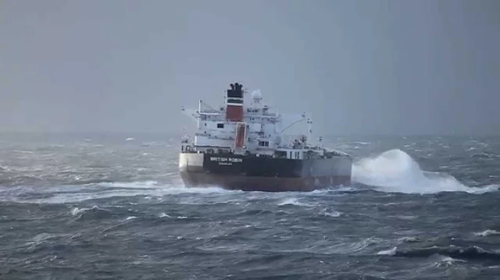 British Robin departure from Milford Haven - 15-01...
