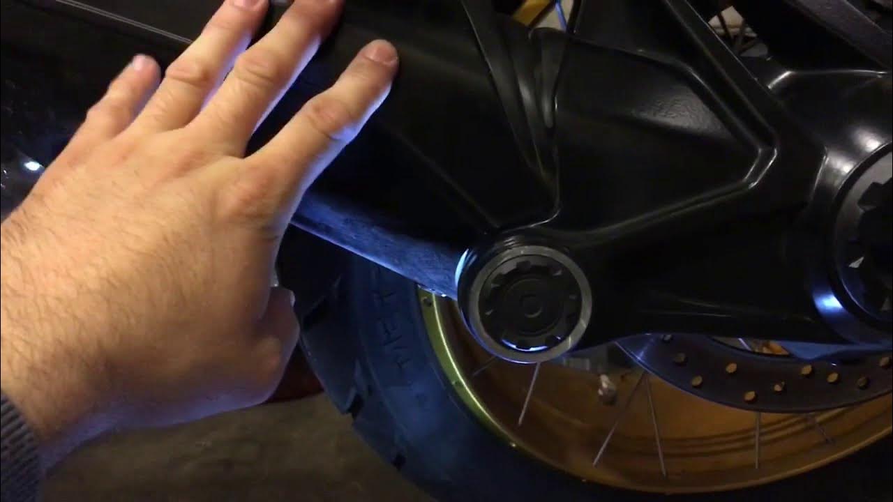 BMW R1250GS R1200GS driveshaft rust fix YouTube