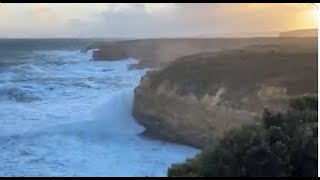 Loch Ard Gorge - Big wave sunset Muttonbird island 19th July 2025