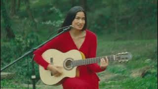 Varsha Thapa - Maaya (Live)