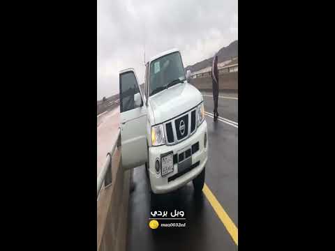 ليت السحاب كلمات عبدالله بن عون مع امطار من تصويري اداء عبدالله الصخابره فهيد النتيفات