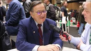 Jean-Louis Blanc Président de la FFVE au Salon Rétromobile 2022