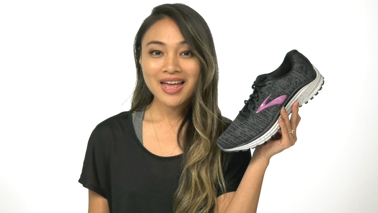 brooks signal running shoe reviews