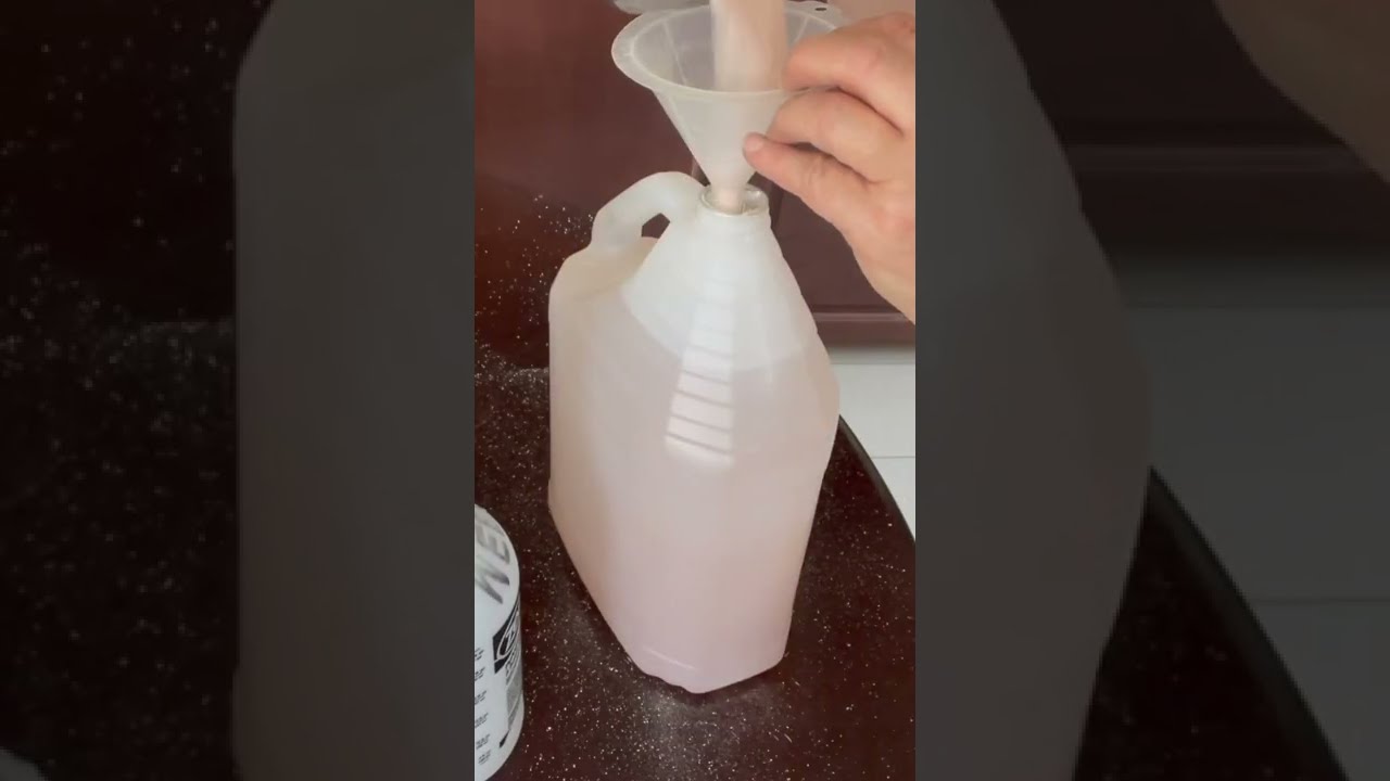 DIY HOMEMADE WEED KILLER IN 1 MINUTE