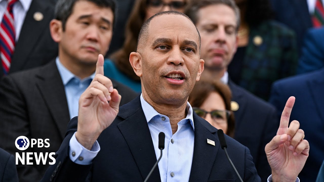 WATCH LIVE: Minority Leader Jeffries and House Democrats hold briefing after government shuts down