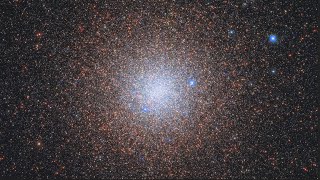 Hubble Captures Beautiful 'Stellar Snowflakes'