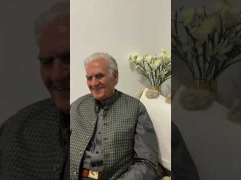 Maryam Mohebbi شعر طنز شورت تنگ