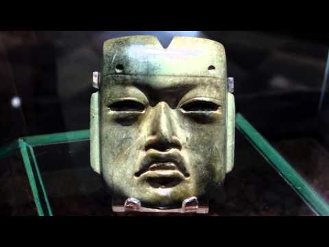 Olmec mask (Olmec-style mask)