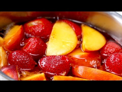 Strawberry Peach Sangria