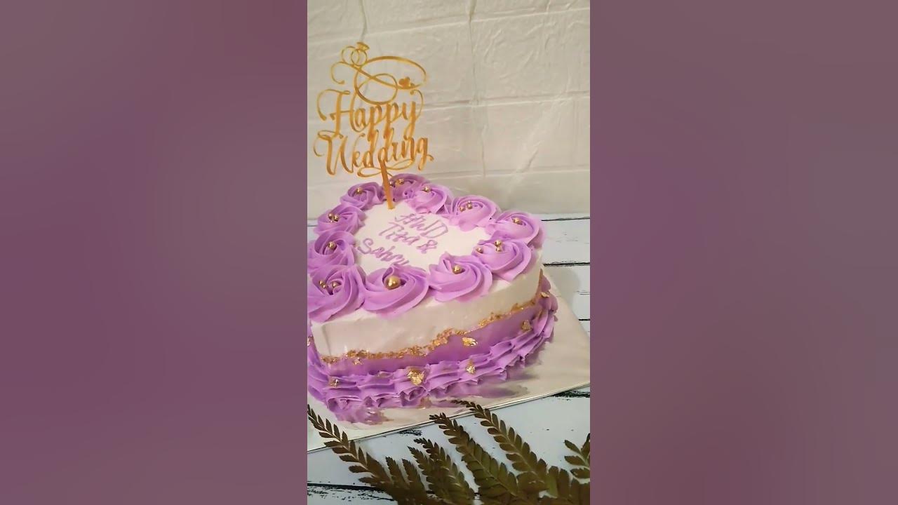 kue pengantin love ungu simple elegan kekinian viral #shortvideo #short #ungu #wedding #weddingcake