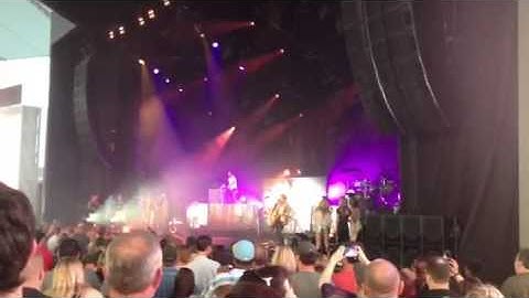 Daughtry - What About Now - Live