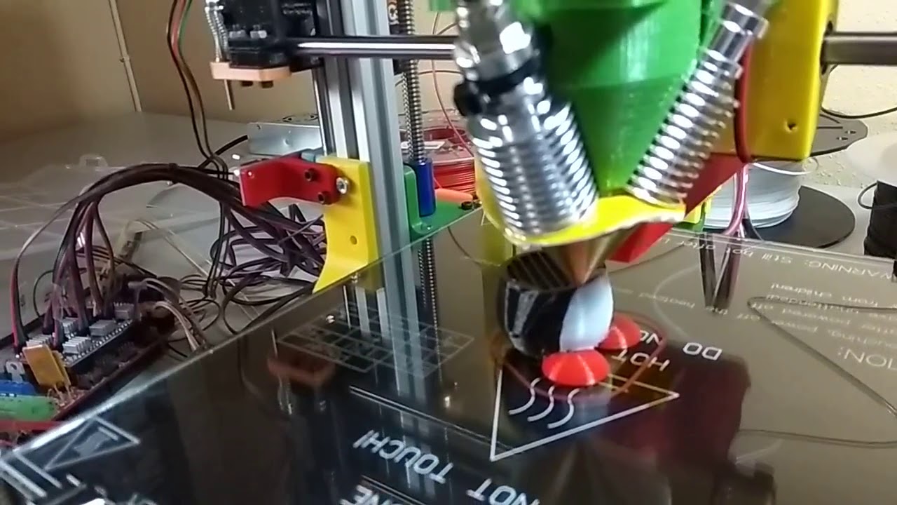 Tricolor 3D Printer.mp4 - MaxresDefault