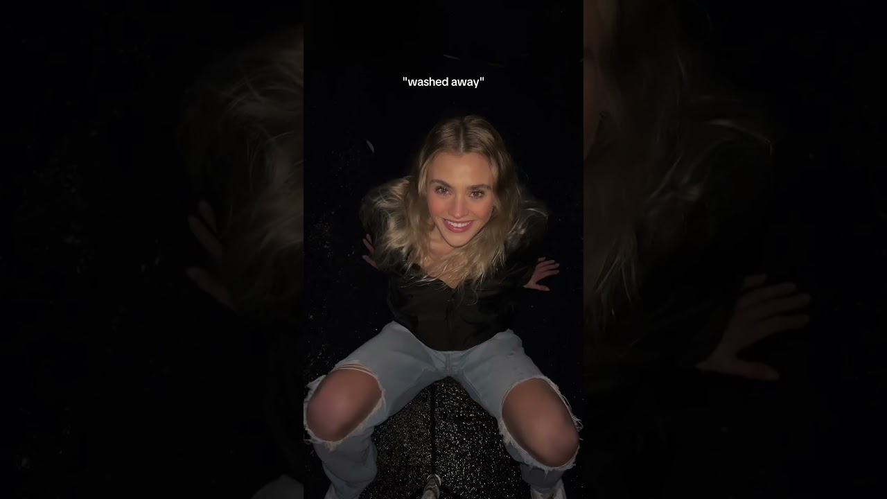 poses to save for a rainy day!💧☁️ 