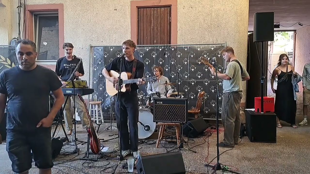 "Palzlied - Die anonyme Giddarischde" (cover) auf der Kerwe