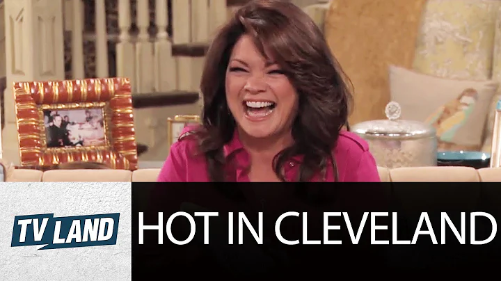 Valerie Bertineli (Melanie) Can't Stop Laughing | ...