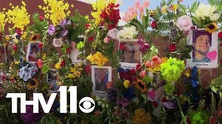 Community mourns as more than 120 dead in Texas flooding