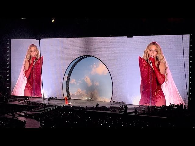 Beyoncé - Dangerously In Love (Renaissance World Tour ATL Night 2) class=