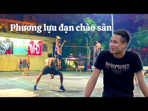 Phương lựu đạn màn chào sân VHD hoàn hảo.