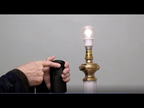 Video: Kan du lägga till en dimmer till en golvlampa?