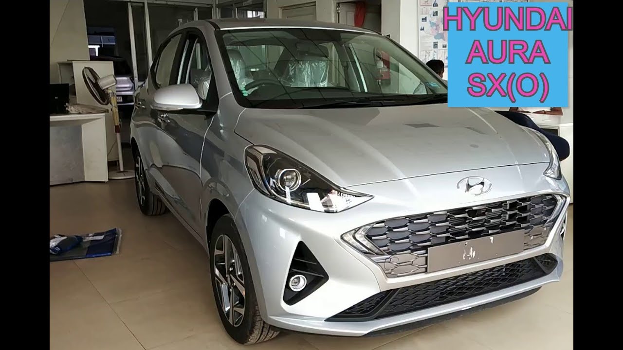 Hyundai Aura SX (O) Typhoon Silver Top variant walk Round Demo