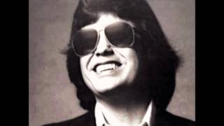 Vignette de la vidéo "Ronnie Milsap- Cowboys and Clowns"