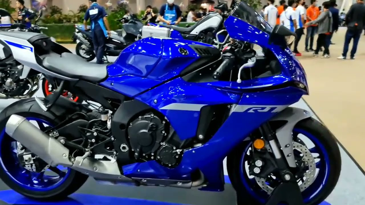2021 Yamaha YZF R1[ ₹ 20,39,233 Ex-showroom price ]