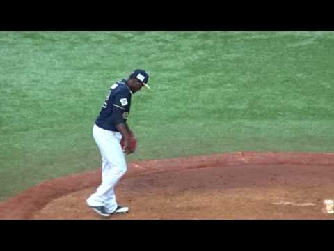 2017.05.14 オリックス ヘルメン 投球練習