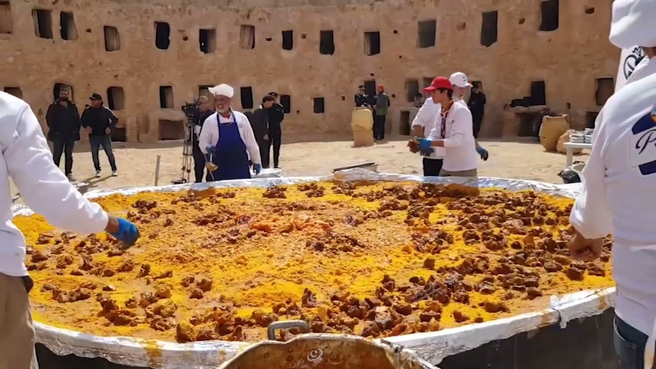 في قصر الحاج وللمرة الثانية أكبر طبق (كسكسي) في ليبيا   LCNA