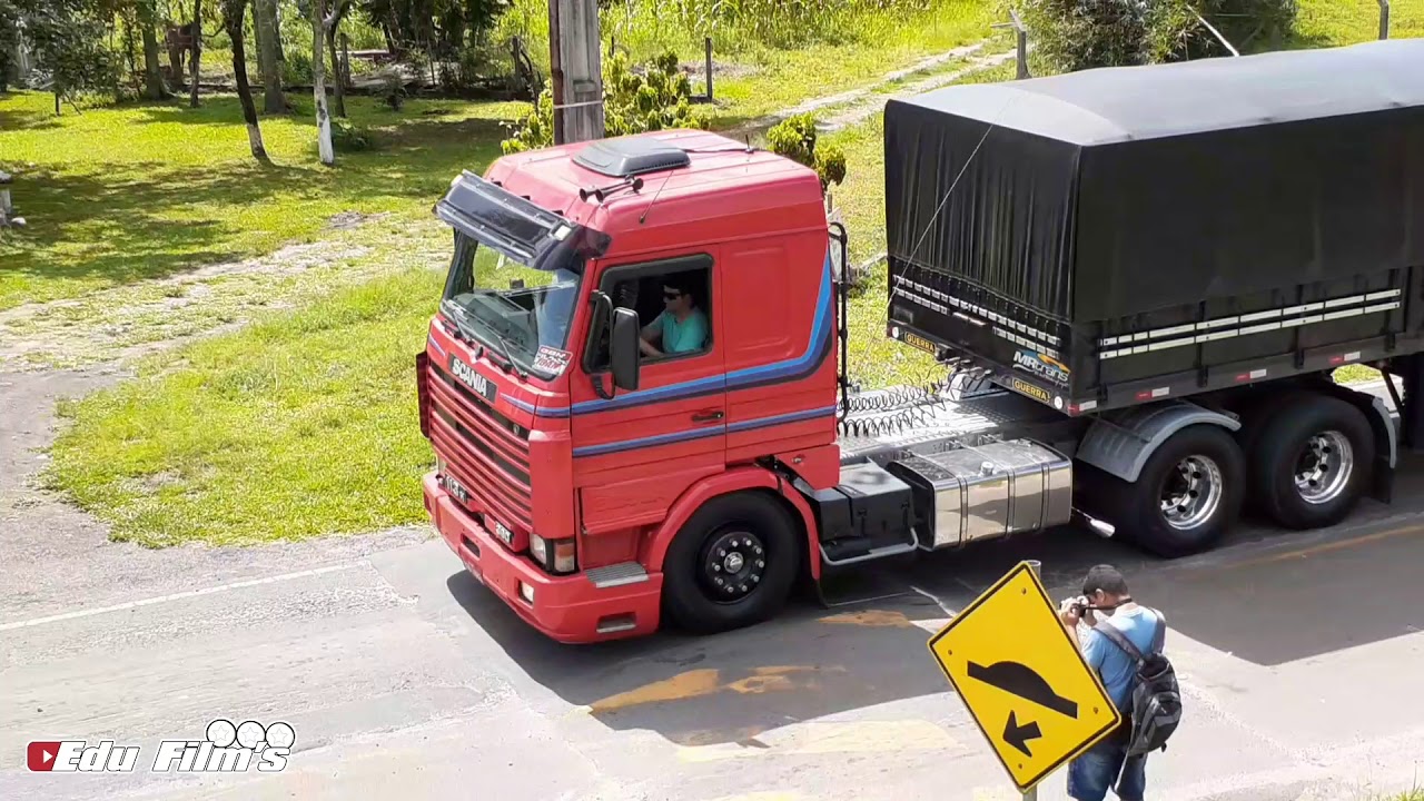 PELOS FLOGUEIROS SENDO ADIMIRADOS... MAIS PELO TODO BRASIL SENDO HUMILHADO