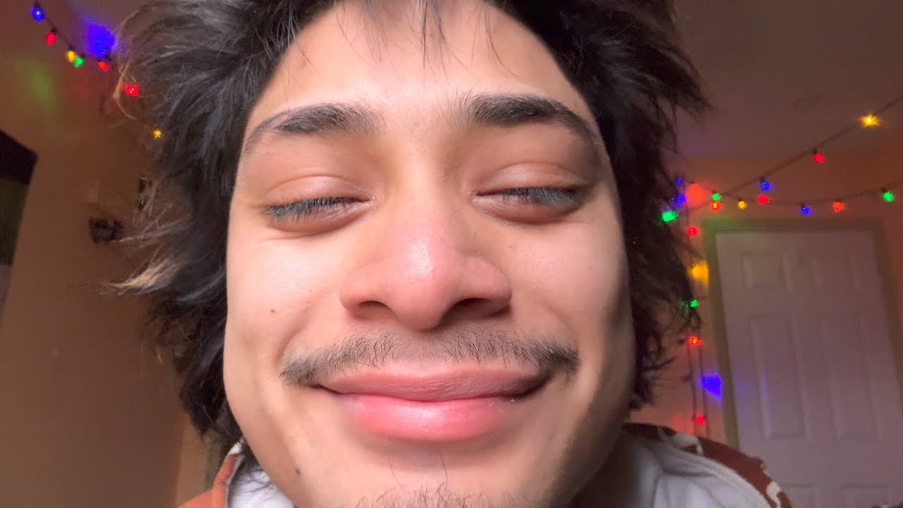 Come Hang ASMR ( fast & aggressive ) 🤍🪽🍄 #smiletoday #asmr 