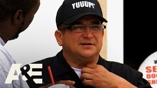 Storage Wars: Everybody Hates Dave (Season 5, Episode 28) | A&E