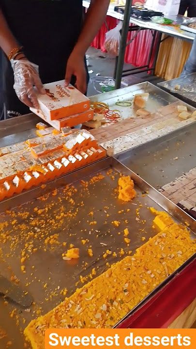 Yummy Sweetest Desserts are here Which one you like plz comment..#sweetest #desserts #sweettime