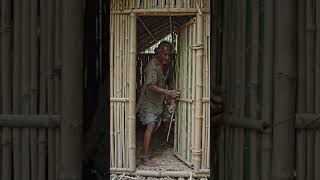 Old Man Escapes a Bear by Hiding Inside His Bamboo House #BambooHome #JungleAdventure #SafeHouse