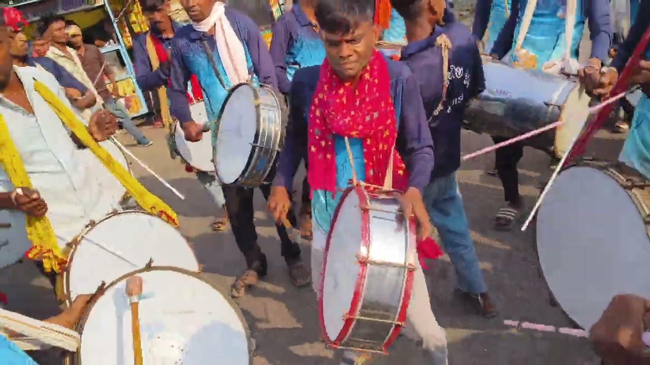gorapada vale dodmo gorapada. vale v/s narvadi gorapada vale ka dodma chal raha he 💐🙏🏻