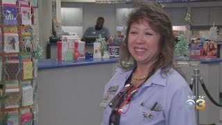 Charismatic Postal Worker In Roxborough Is Making The Holiday Season Less Stressful