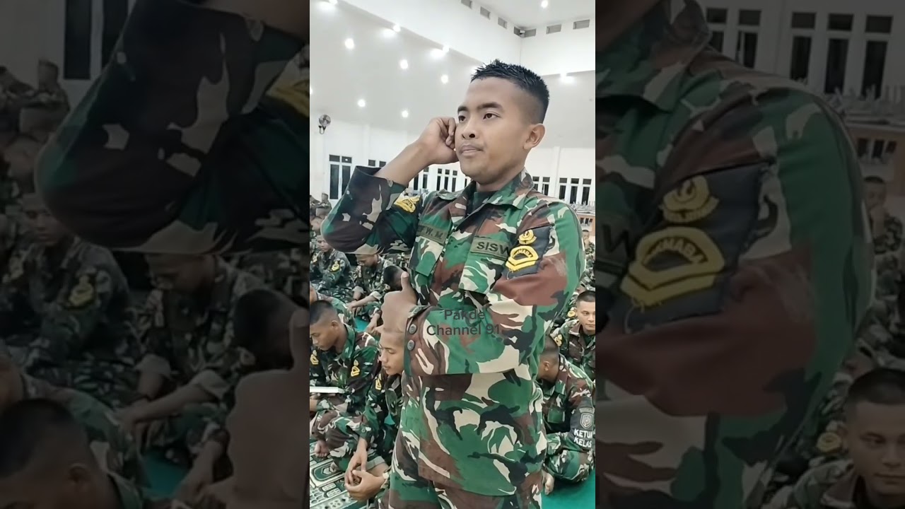 Adzan di bulan romadlon 