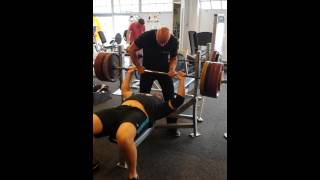 200 kg raw bench press Jitse Kramer