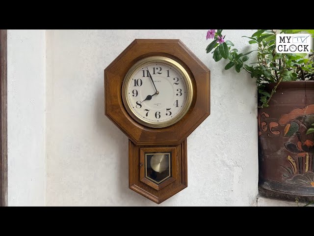SEIKO PQ825B Vintage Wooden Pendulum Strike Bell Clock Made in