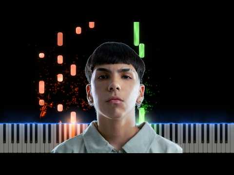 Aprende a tocar Milo J - Niño en Piano Cover Midi tutorial Sheet app Karaoke