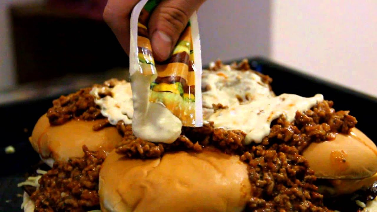 Eeppinen Lounasaika: Pizza-Burger