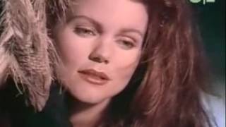 Belinda Carlisle Circle In The Sand